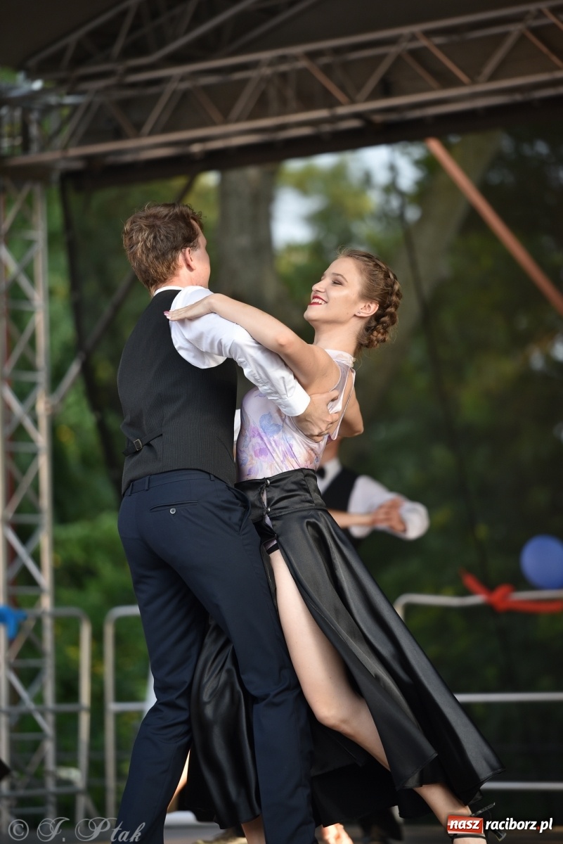 Zdjęcie w galerii na portalu naszraciborz.pl: MDK kończy rok szkolny tanecznym show [FOTO] wiadomości z regionu