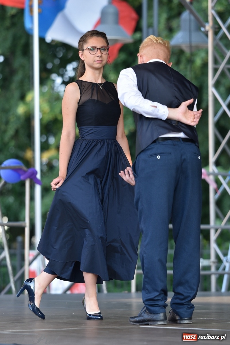 Zdjęcie w galerii na portalu naszraciborz.pl: MDK kończy rok szkolny tanecznym show [FOTO] wiadomości z regionu