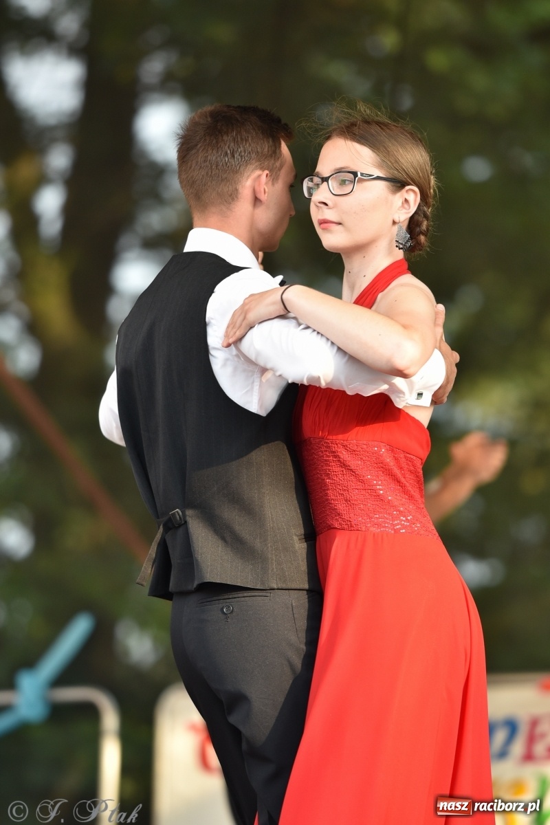 Zdjęcie w galerii na portalu naszraciborz.pl: MDK kończy rok szkolny tanecznym show [FOTO] wiadomości z regionu