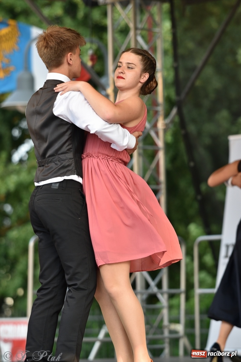 Zdjęcie w galerii na portalu naszraciborz.pl: MDK kończy rok szkolny tanecznym show [FOTO] wiadomości z regionu