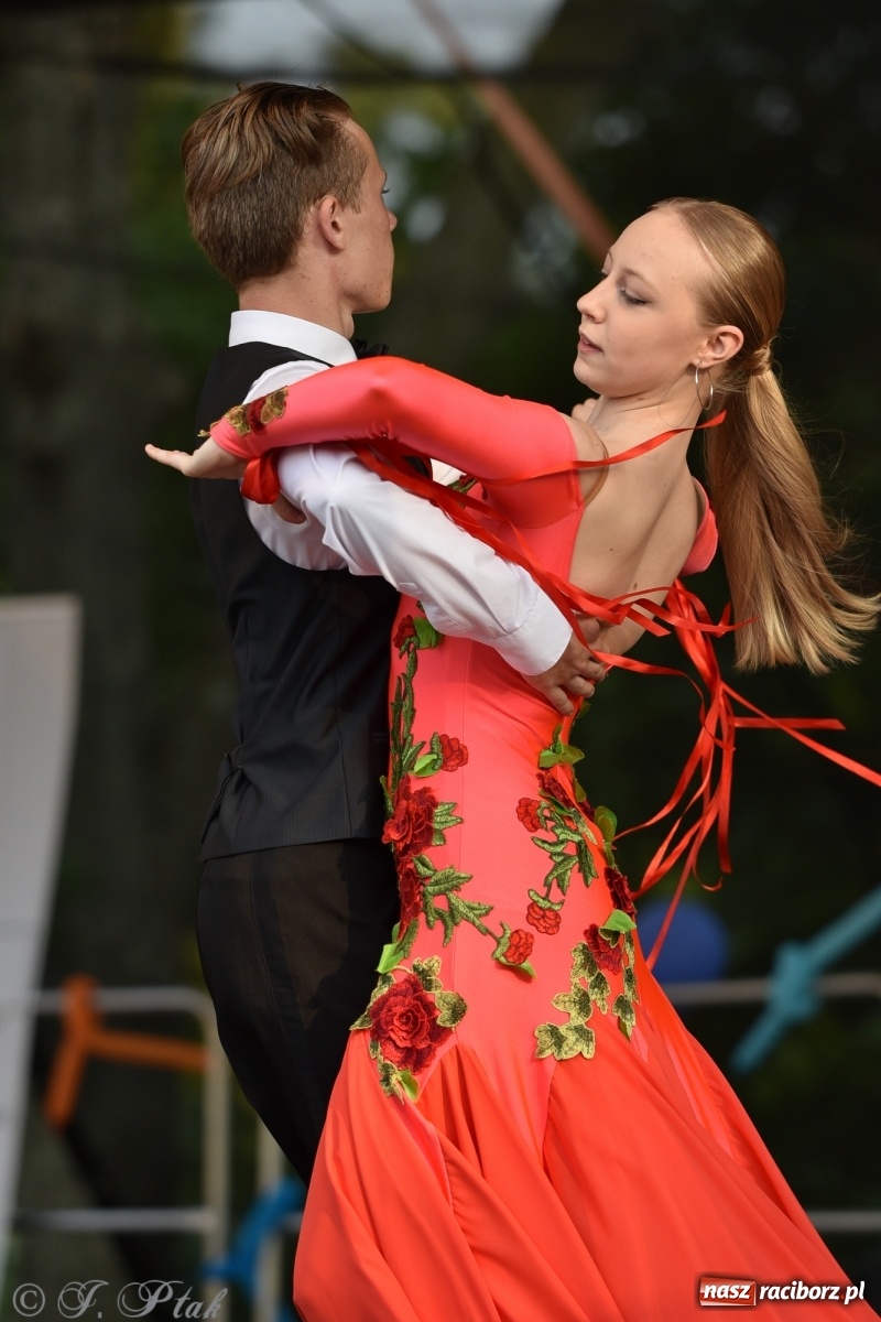 Zdjęcie w galerii na portalu naszraciborz.pl: MDK kończy rok szkolny tanecznym show [FOTO] wiadomości z regionu