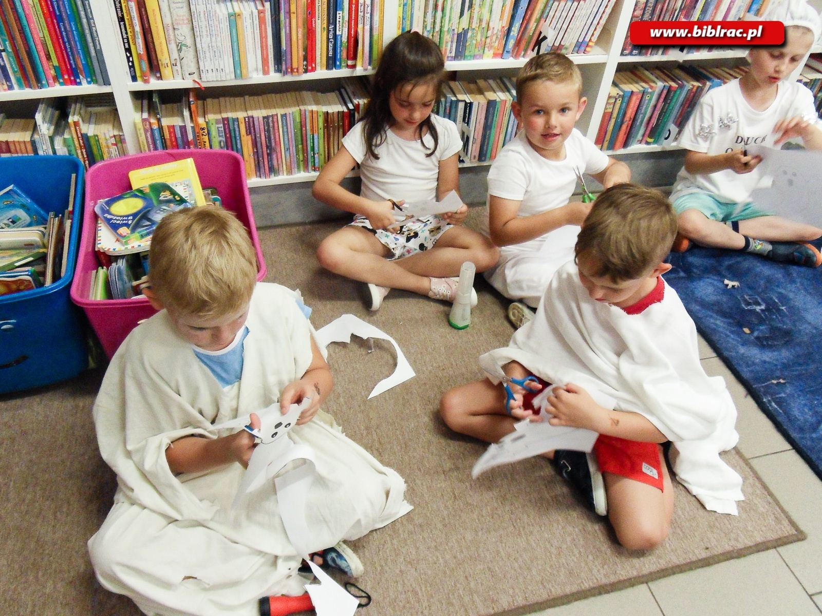 Zdjęcie w galerii na portalu naszraciborz.pl: Nocka z duszkami na pożegnanie przedszkolaków w Markowicach wiadomości z regionu