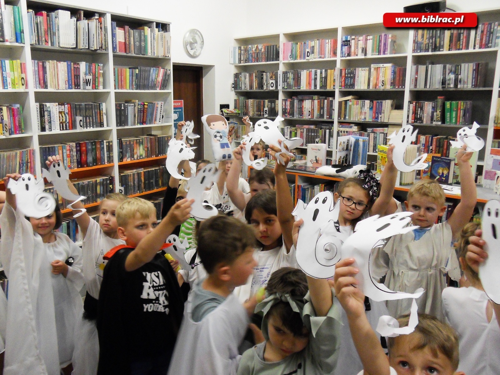 Zdjęcie w galerii na portalu naszraciborz.pl: Nocka z duszkami na pożegnanie przedszkolaków w Markowicach wiadomości z regionu