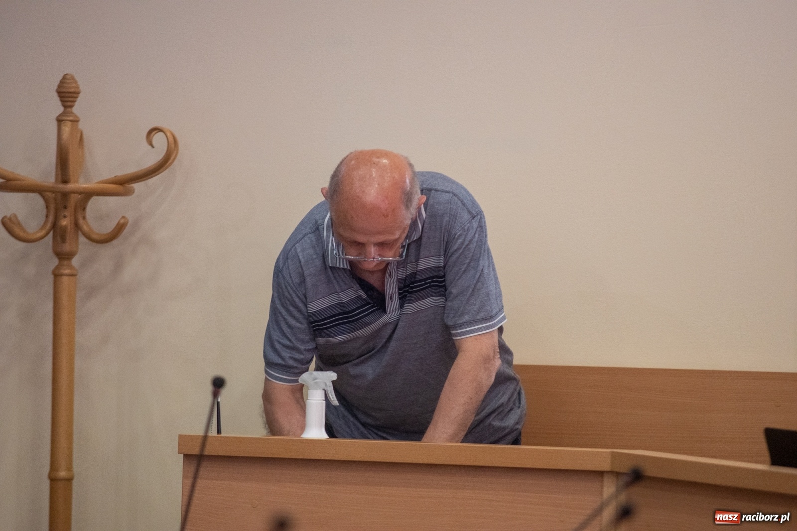 Zdjęcie w galerii na portalu naszraciborz.pl: W ratuszu o korkach na Rybnickiej, łataniu Królewskiej, wyścigach na Ocicach i pasach na Morawskiej wiadomości z regionu