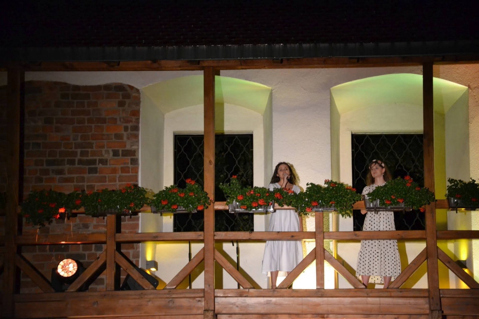 Zdjęcie w galerii na portalu naszraciborz.pl: Zamkowy Koncert Nocy Świętojańskiej wiadomości z regionu