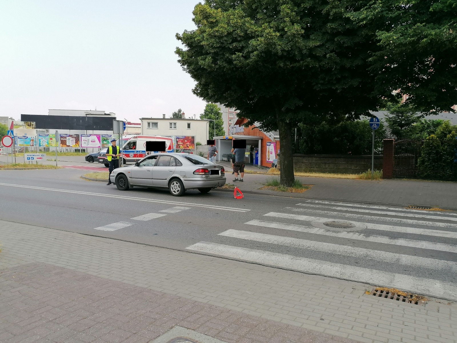 Zdjęcie w galerii na portalu naszraciborz.pl: 66-latka potrącona na przejściu na Opawskiej wiadomości z regionu