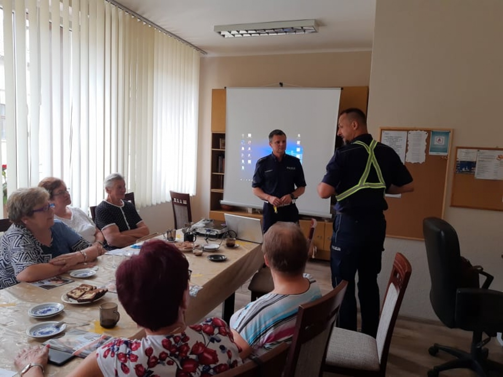 Zdjęcie w galerii na portalu naszraciborz.pl: Gmina Krzanowice dołączyła do kampanii przeciw pijanym kierowcom wiadomości z regionu