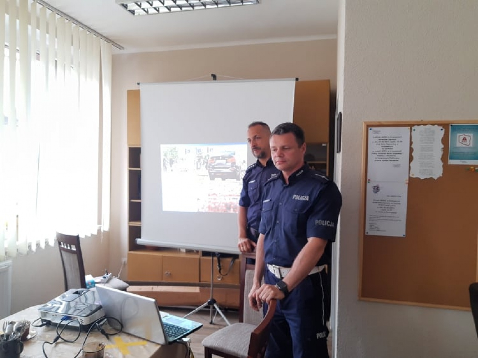 Zdjęcie w galerii na portalu naszraciborz.pl: Gmina Krzanowice dołączyła do kampanii przeciw pijanym kierowcom wiadomości z regionu