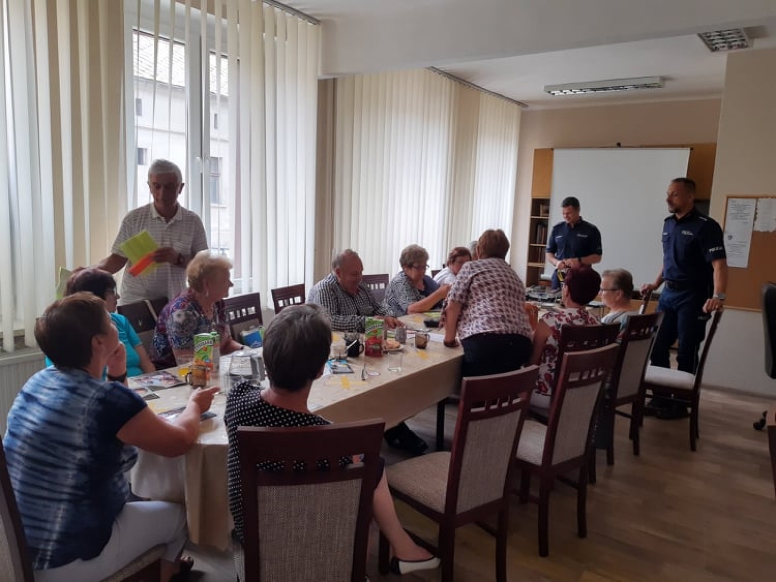 Zdjęcie w galerii na portalu naszraciborz.pl: Gmina Krzanowice dołączyła do kampanii przeciw pijanym kierowcom wiadomości z regionu