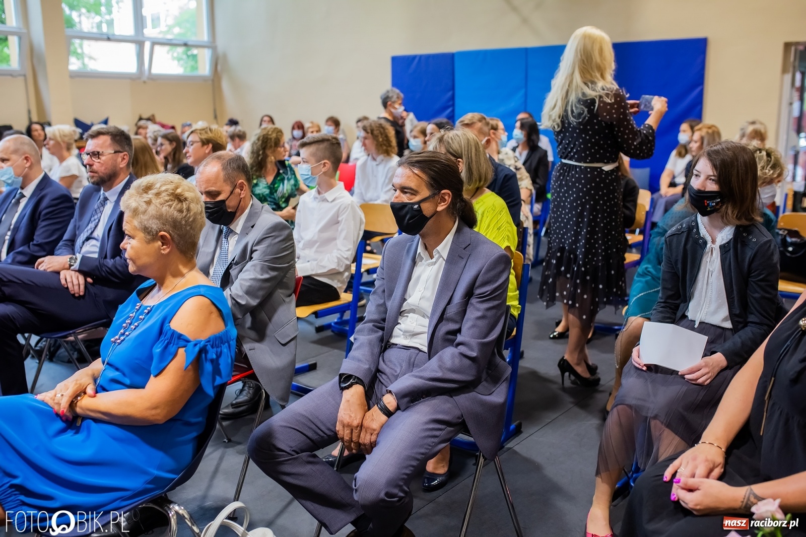 Zdjęcie w galerii na portalu naszraciborz.pl: Miejskie zakończenie roku szkolnego. Nagrodzono laureatów i finalistów konkursów wiadomości z regionu