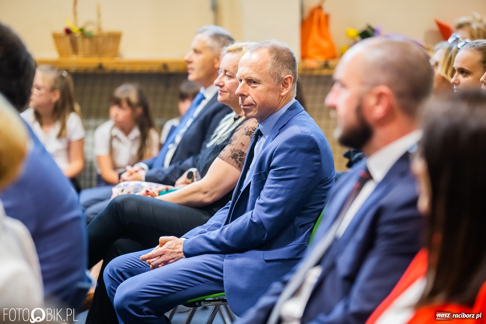 Zdjęcie w galerii na portalu naszraciborz.pl: Miejskie zakończenie roku szkolnego. Nagrodzono laureatów i finalistów konkursów wiadomości z regionu