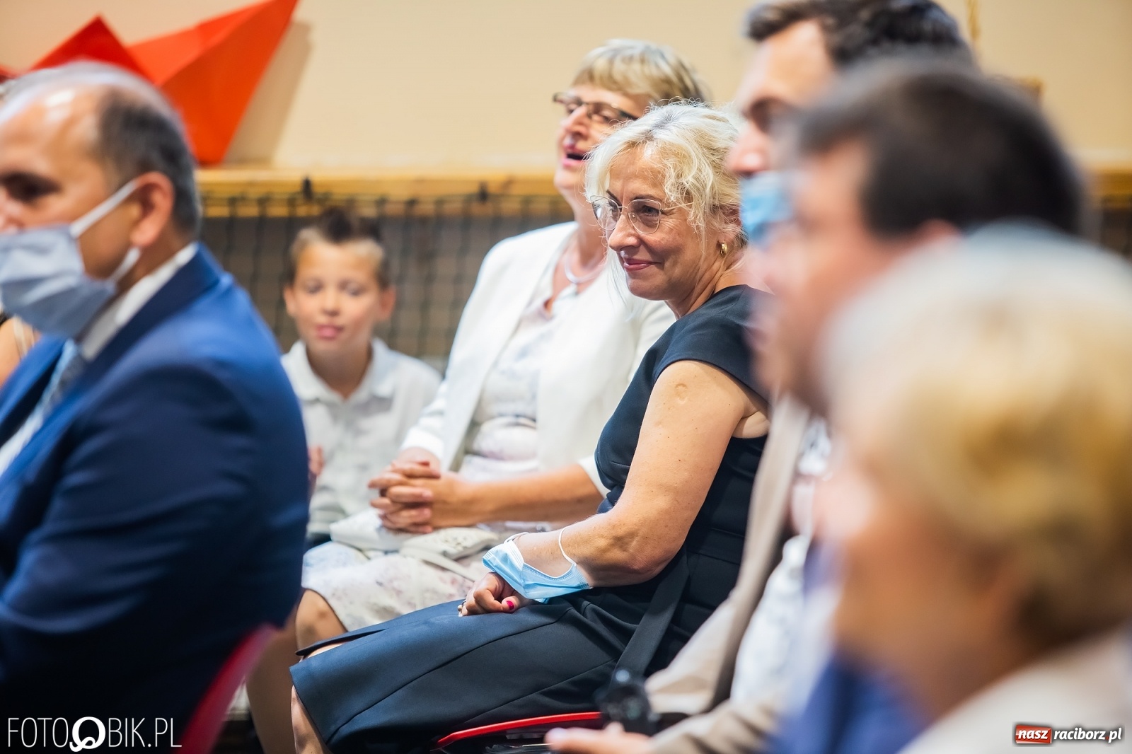 Zdjęcie w galerii na portalu naszraciborz.pl: Miejskie zakończenie roku szkolnego. Nagrodzono laureatów i finalistów konkursów wiadomości z regionu