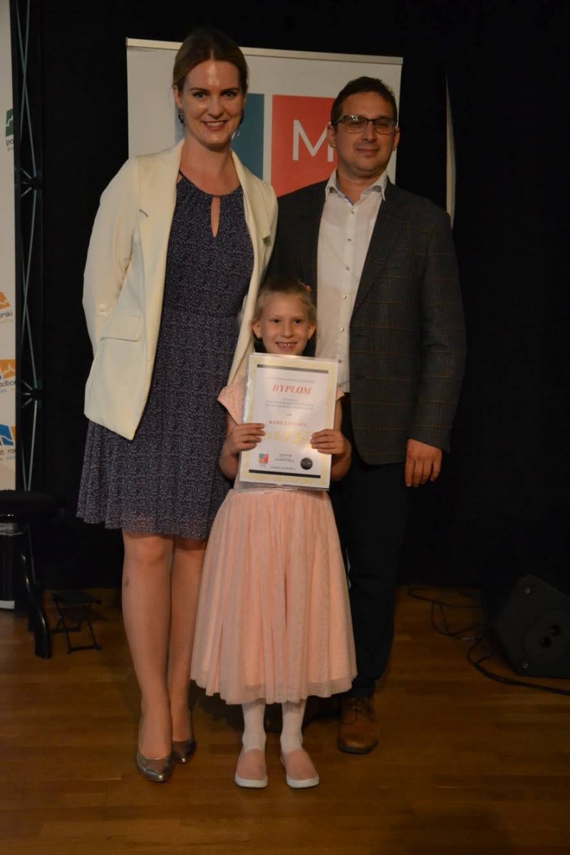 Zdjęcie w galerii na portalu naszraciborz.pl: Ognisko muzyczne zakończyło rok szkolny na zamku wiadomości z regionu