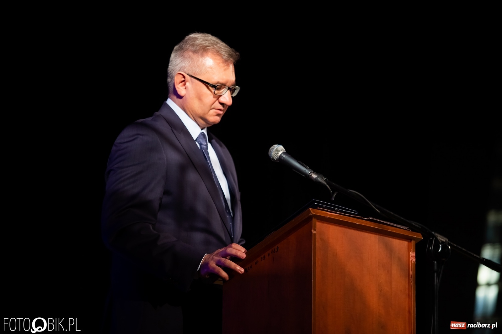 Zdjęcie w galerii na portalu naszraciborz.pl: UNITAS IN VERITATE. Wręczono medale im. Ks. Stefana Pieczki wiadomości z regionu