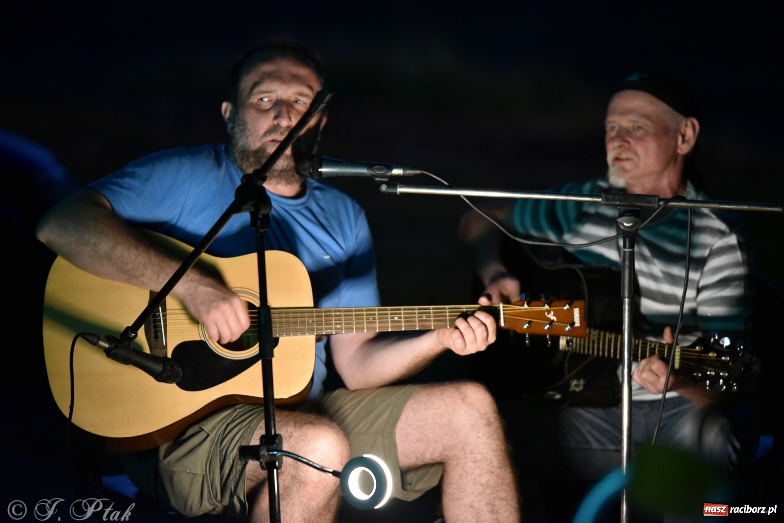 Zdjęcie w galerii na portalu naszraciborz.pl: Około czterdzieści pływadeł wystartuje jutro spod zamku [WIDEO] wiadomości z regionu