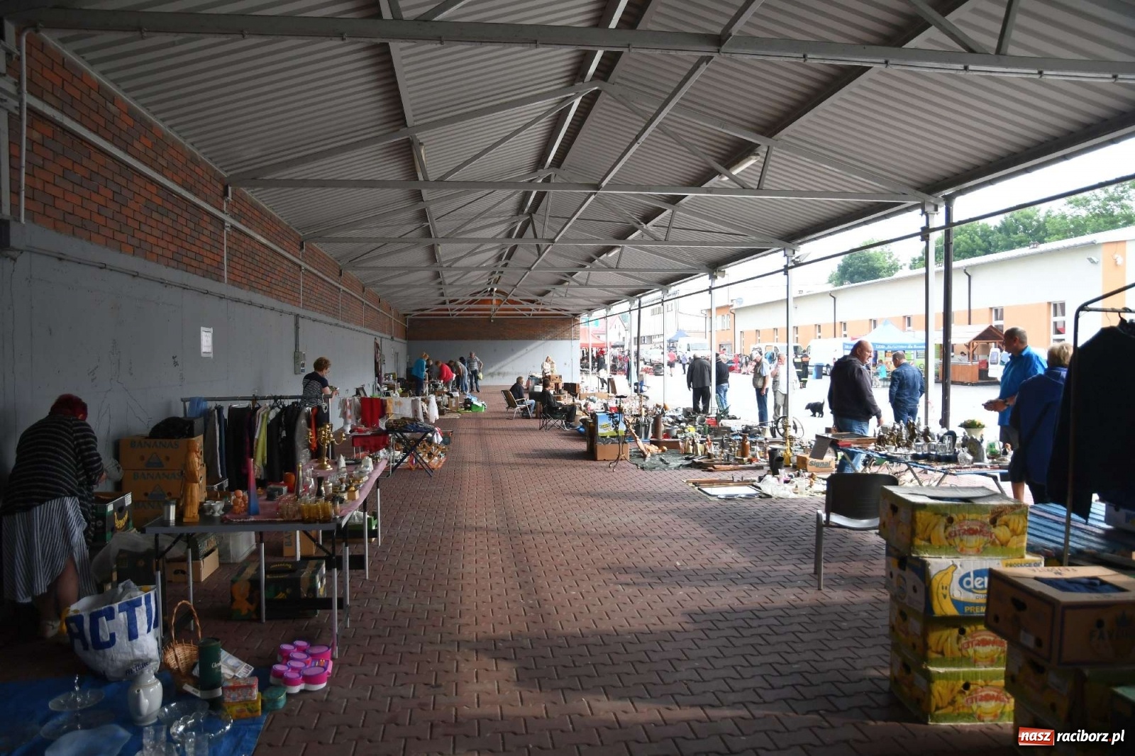 Zdjęcie w galerii na portalu naszraciborz.pl: Targ w Pietrowicach Wielkich trzyma fason [FOTO i WIDEO] wiadomości z regionu