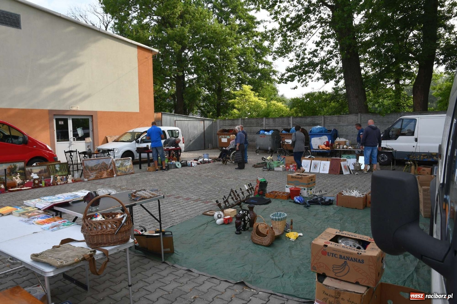 Zdjęcie w galerii na portalu naszraciborz.pl: Targ w Pietrowicach Wielkich trzyma fason [FOTO i WIDEO] wiadomości z regionu