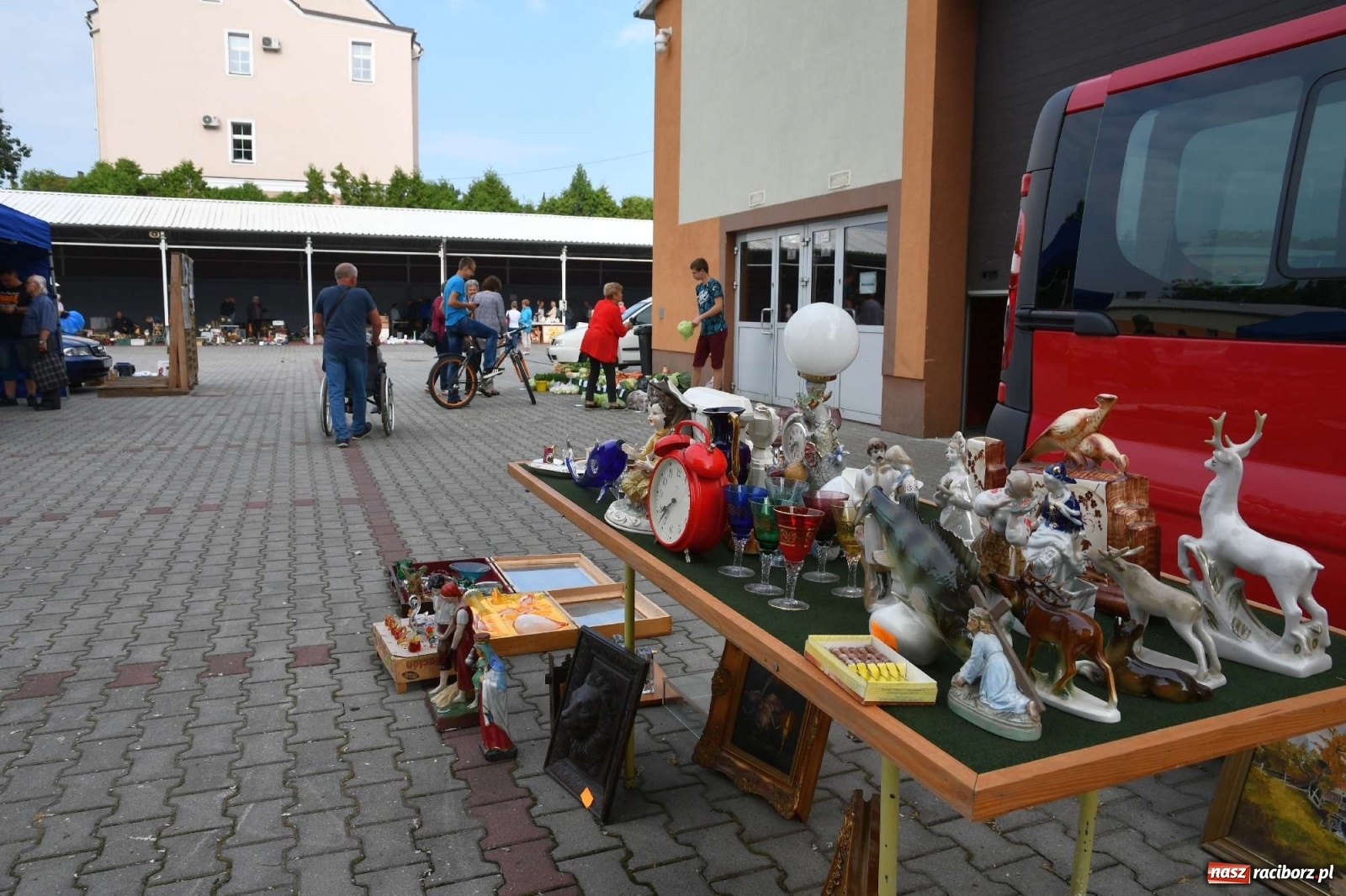Zdjęcie w galerii na portalu naszraciborz.pl: Targ w Pietrowicach Wielkich trzyma fason [FOTO i WIDEO] wiadomości z regionu