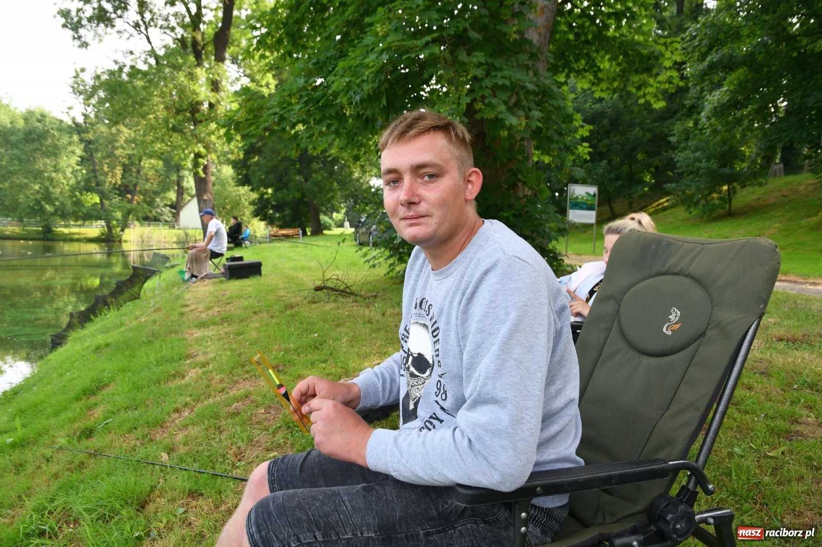 Zdjęcie w galerii na portalu naszraciborz.pl: Zawody w Krowiarkach. Zaczęło się od tęgiego lina wiadomości z regionu