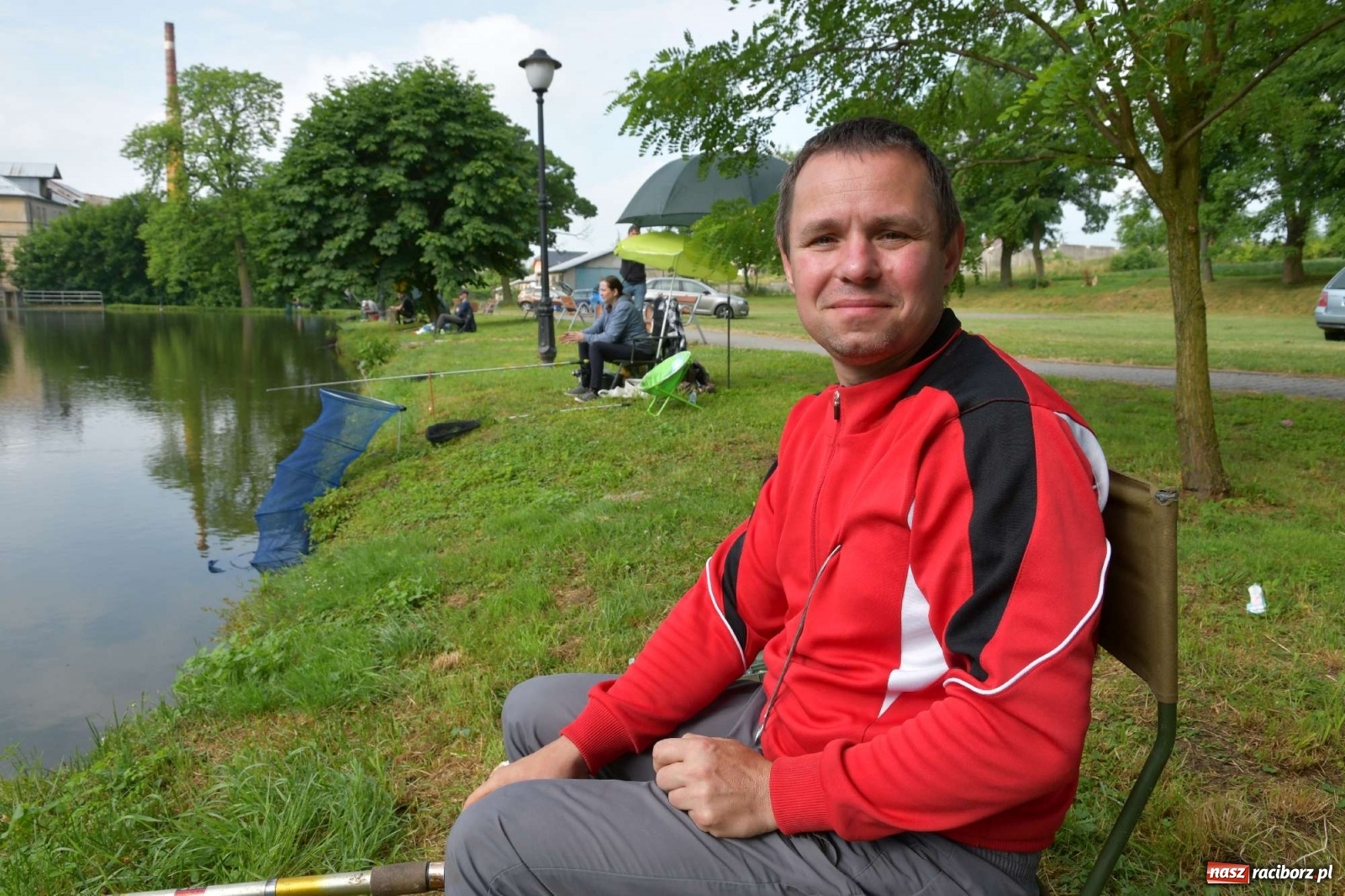 Zdjęcie w galerii na portalu naszraciborz.pl: Zawody w Krowiarkach. Zaczęło się od tęgiego lina wiadomości z regionu