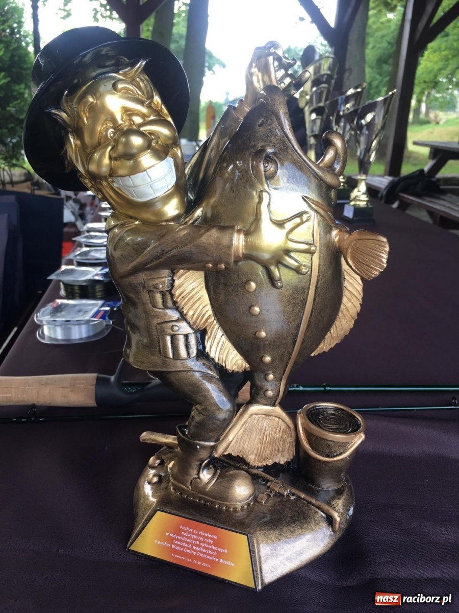 Zdjęcie w galerii na portalu naszraciborz.pl: Zawody w Krowiarkach. Zaczęło się od tęgiego lina wiadomości z regionu