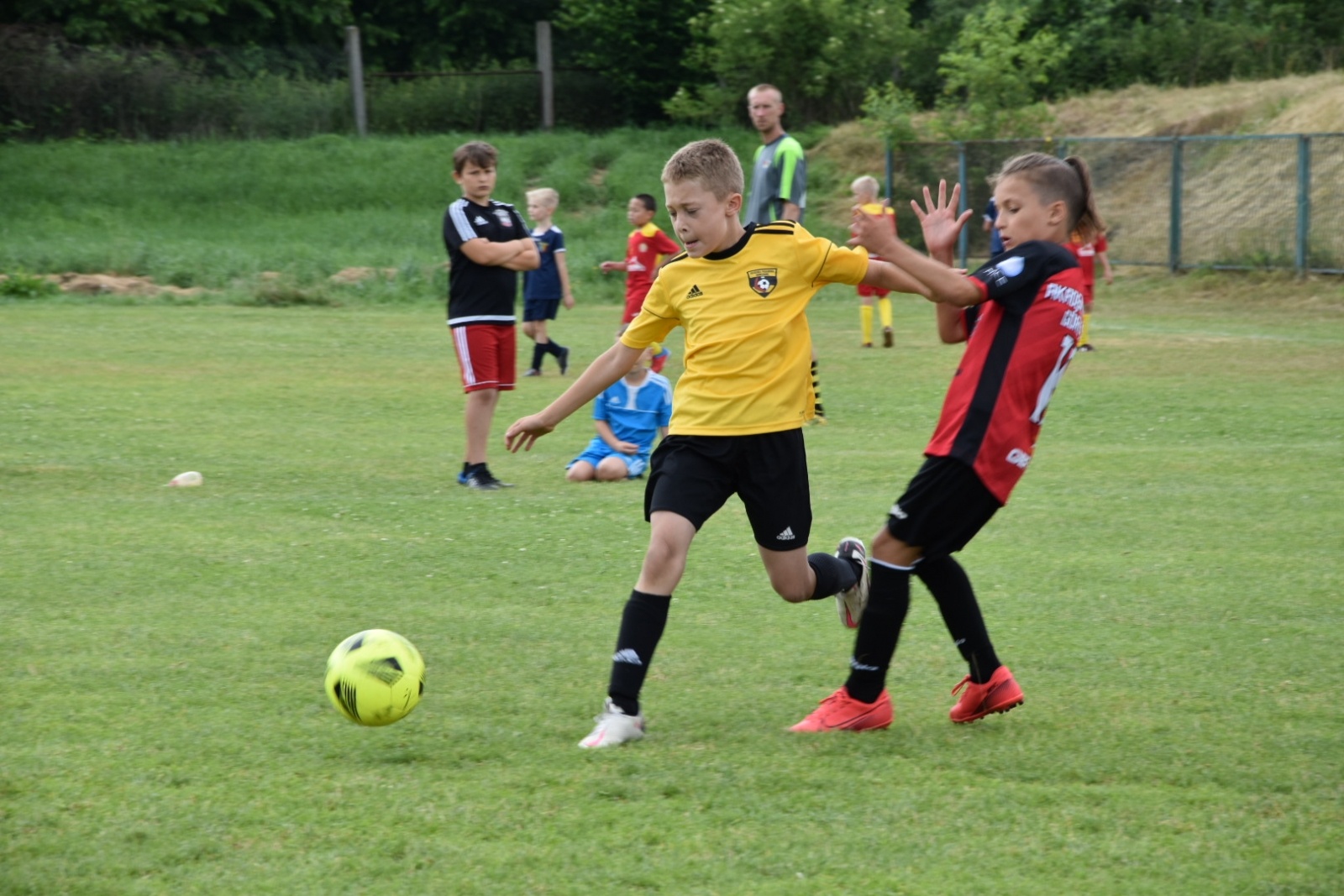 Zdjęcie w galerii na portalu naszraciborz.pl: Górki Cup 2021. Piłkarska rywalizacja na początek wakacji wiadomości z regionu