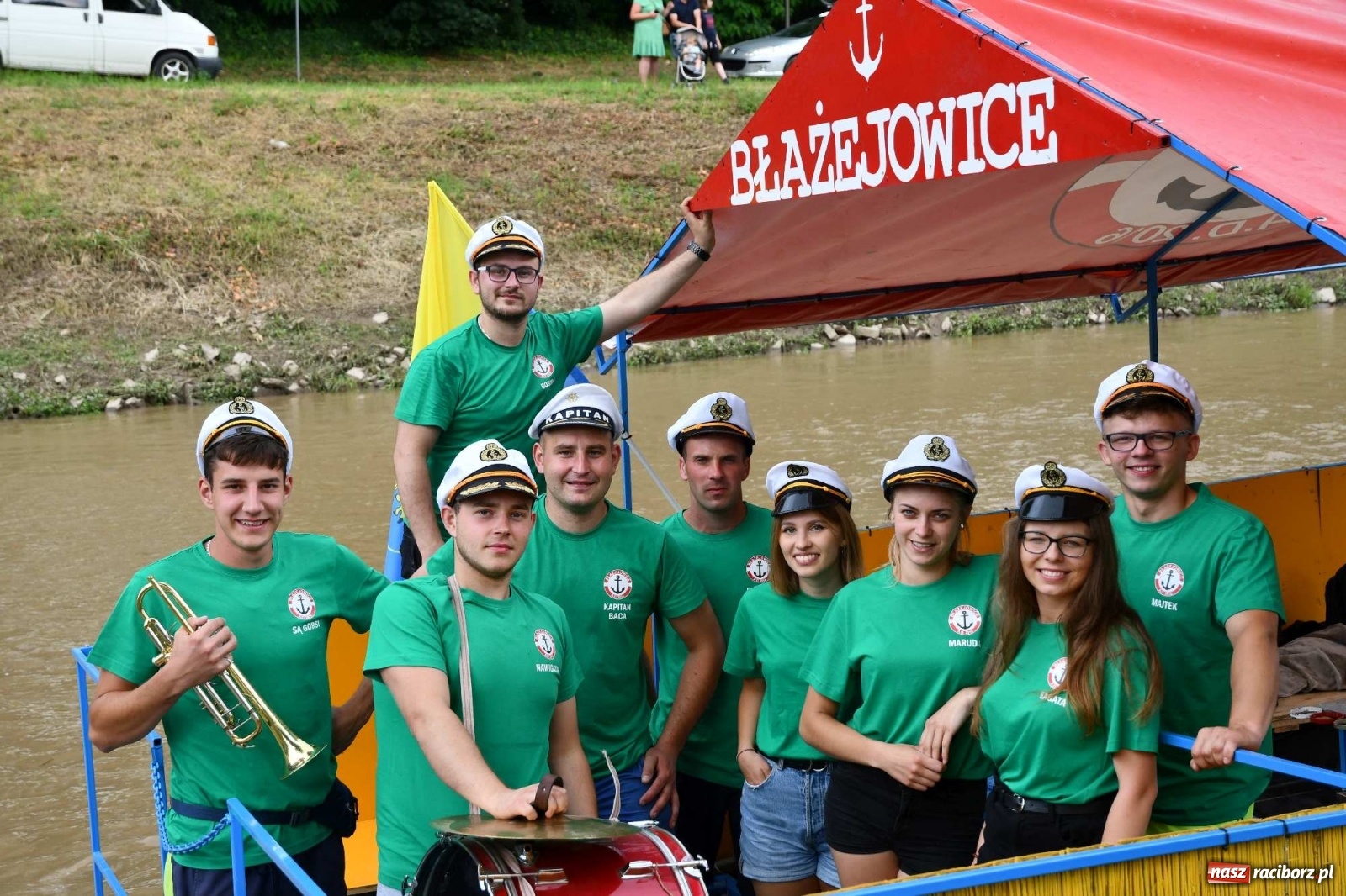 Zdjęcie w galerii na portalu naszraciborz.pl: Ahoj przygodo! Trzydzieści pływadeł ruszyło do Kędzierzyna-Koźla wiadomości z regionu