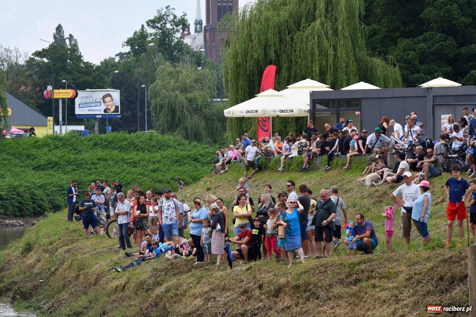 Zdjęcie w galerii na portalu naszraciborz.pl: Ahoj przygodo! Trzydzieści pływadeł ruszyło do Kędzierzyna-Koźla wiadomości z regionu