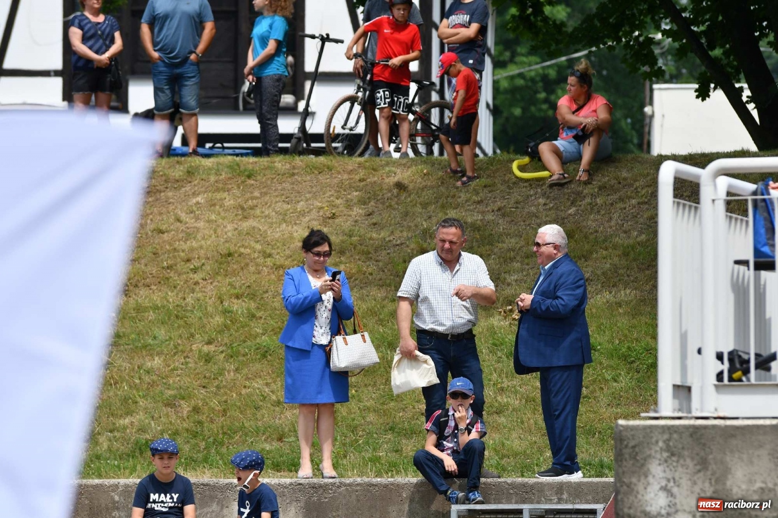 Zdjęcie w galerii na portalu naszraciborz.pl: Ahoj przygodo! Trzydzieści pływadeł ruszyło do Kędzierzyna-Koźla wiadomości z regionu
