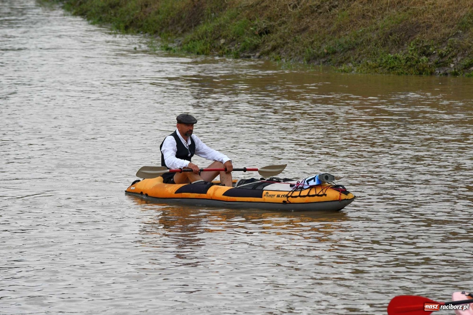 Zdjęcie w galerii na portalu naszraciborz.pl: Ahoj przygodo! Trzydzieści pływadeł ruszyło do Kędzierzyna-Koźla wiadomości z regionu