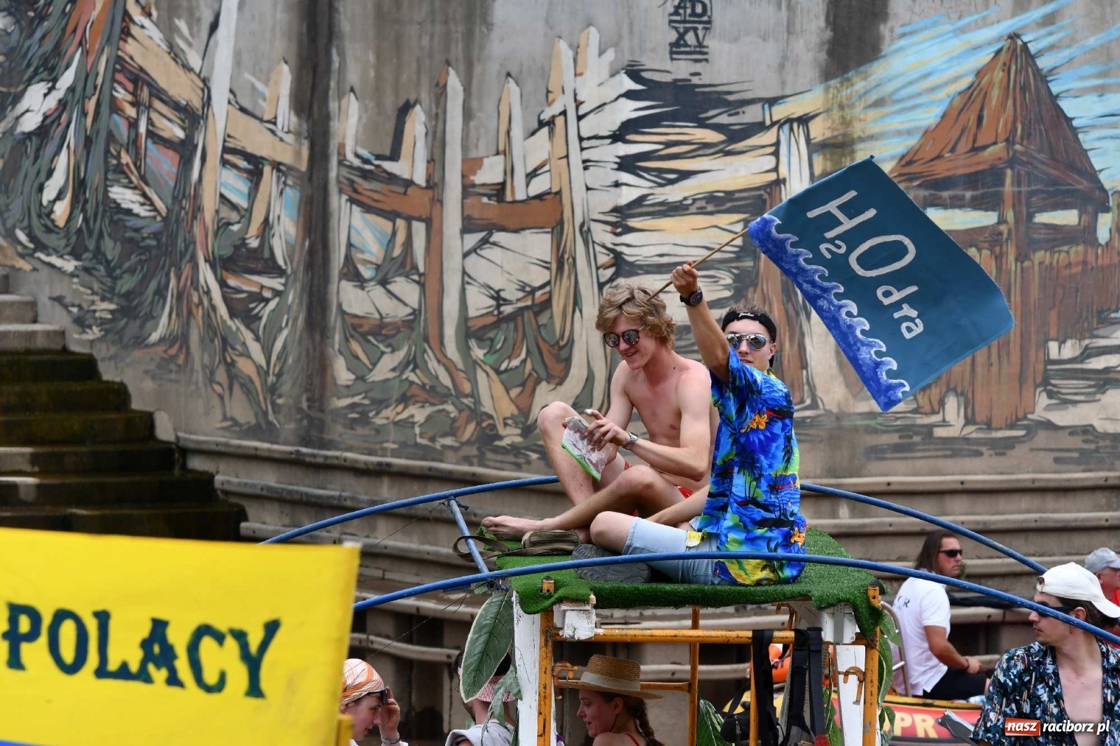 Zdjęcie w galerii na portalu naszraciborz.pl: Ahoj przygodo! Trzydzieści pływadeł ruszyło do Kędzierzyna-Koźla wiadomości z regionu