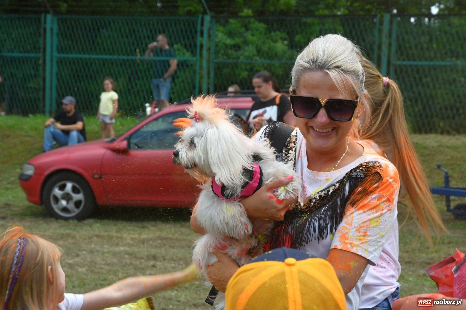 Zdjęcie w galerii na portalu naszraciborz.pl: Holi Święto Kolorów w Raciborzu wiadomości z regionu