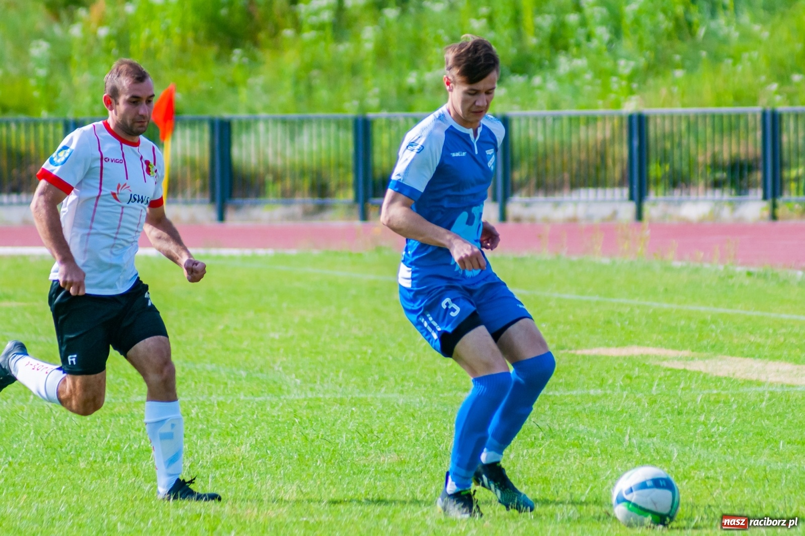 Zdjęcie w galerii na portalu naszraciborz.pl: Płomień z Połomi zgasł przy Zamkowej [FOTO] wiadomości z regionu