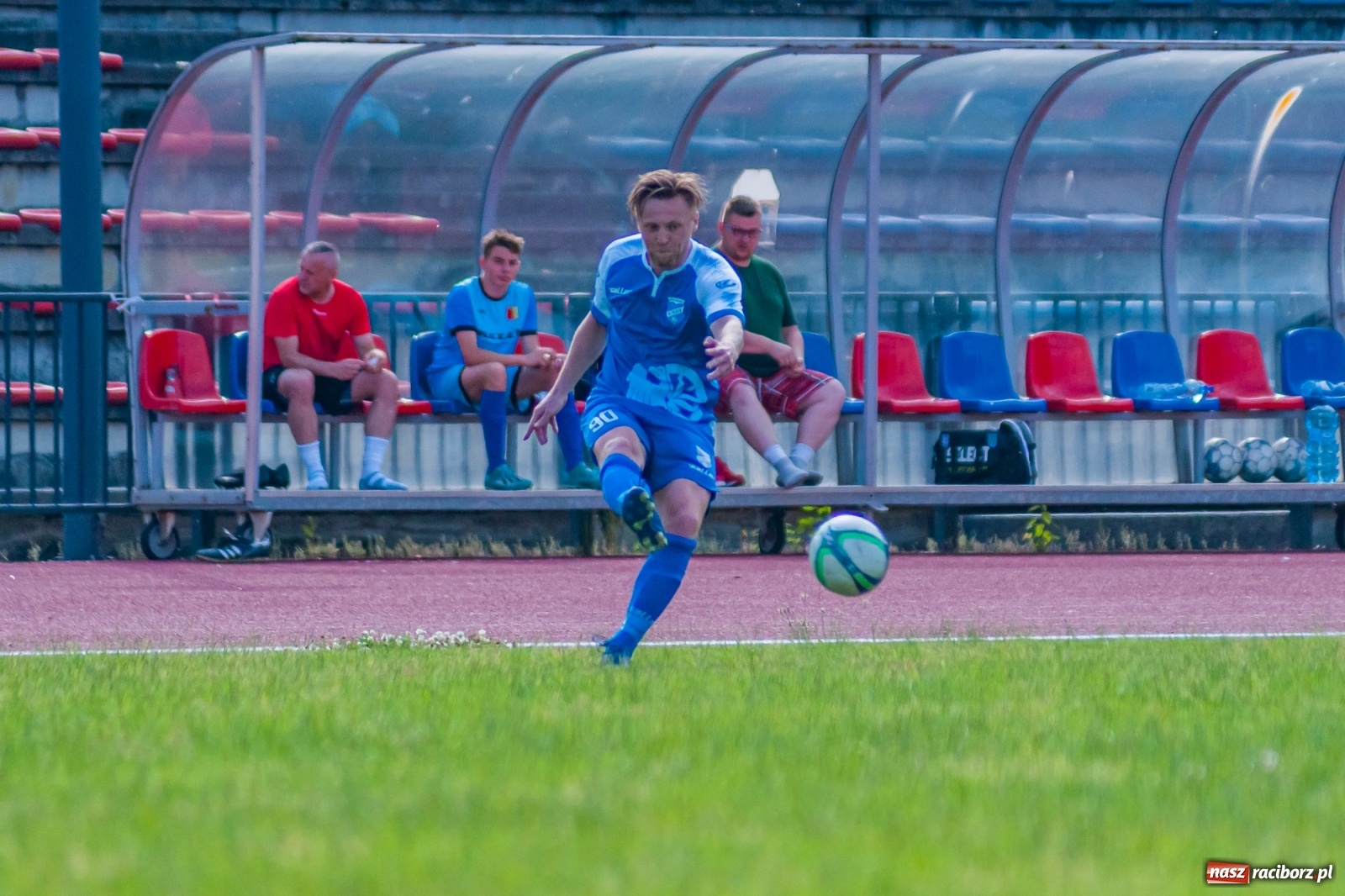 Zdjęcie w galerii na portalu naszraciborz.pl: Płomień z Połomi zgasł przy Zamkowej [FOTO] wiadomości z regionu