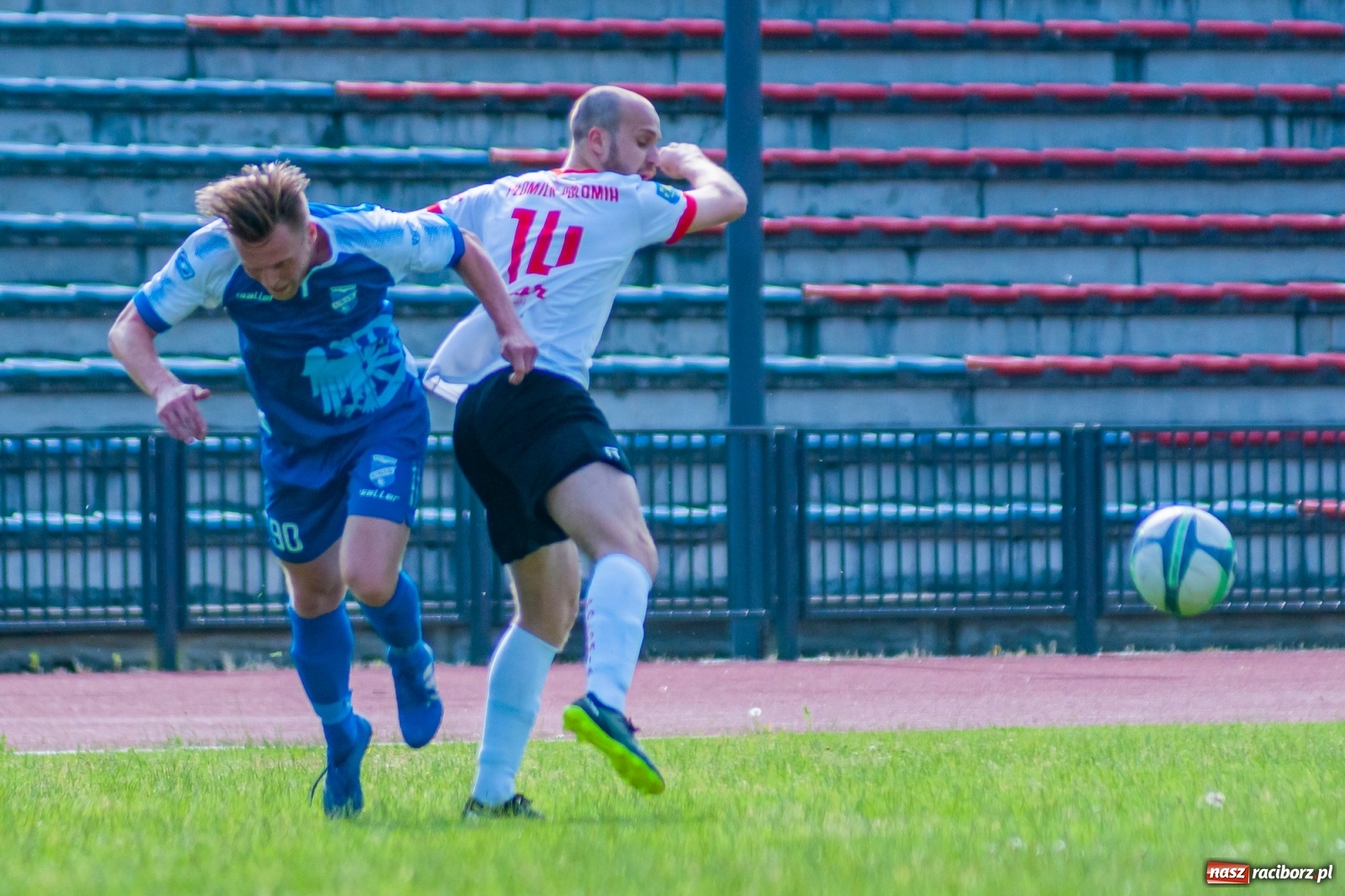 Zdjęcie w galerii na portalu naszraciborz.pl: Płomień z Połomi zgasł przy Zamkowej [FOTO] wiadomości z regionu