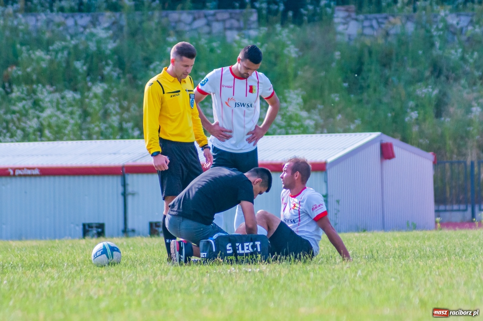 Zdjęcie w galerii na portalu naszraciborz.pl: Płomień z Połomi zgasł przy Zamkowej [FOTO] wiadomości z regionu