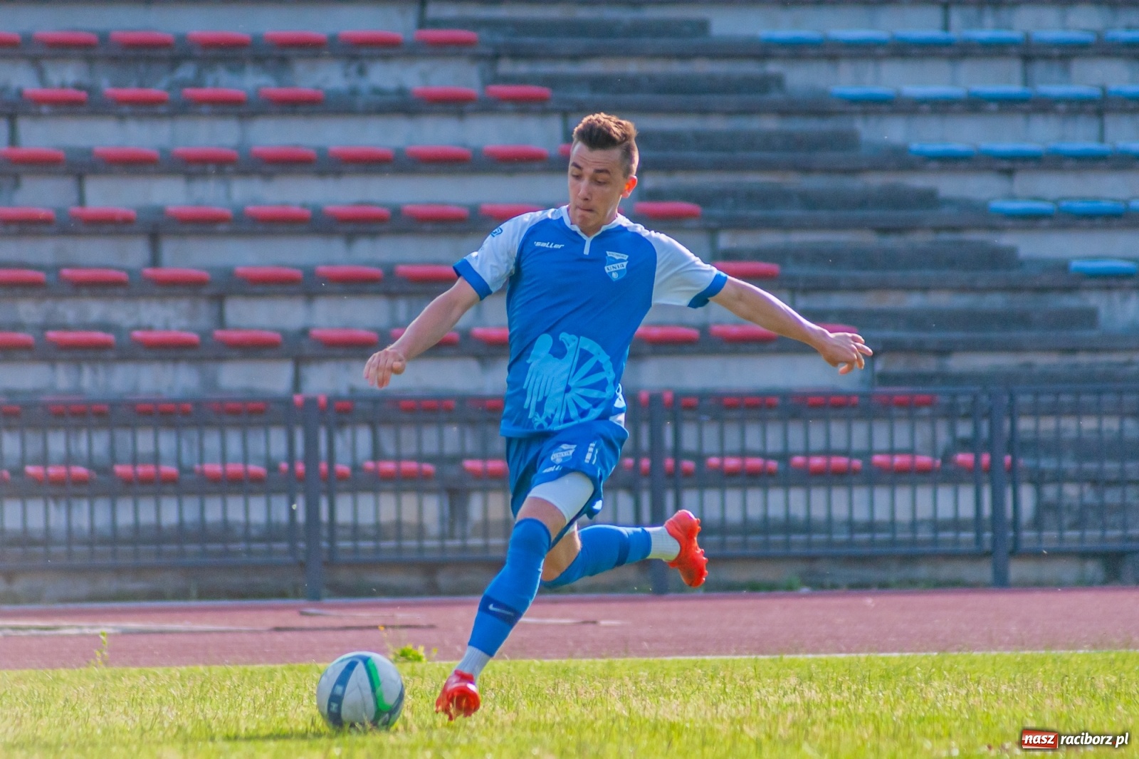 Zdjęcie w galerii na portalu naszraciborz.pl: Płomień z Połomi zgasł przy Zamkowej [FOTO] wiadomości z regionu