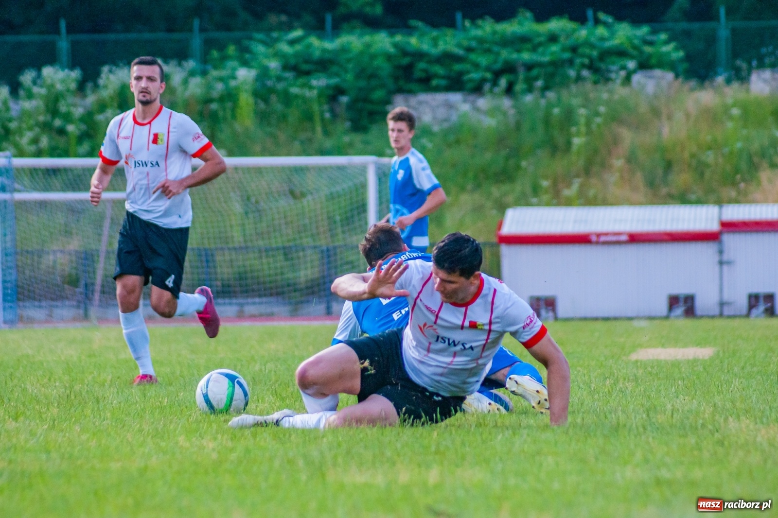 Zdjęcie w galerii na portalu naszraciborz.pl: Płomień z Połomi zgasł przy Zamkowej [FOTO] wiadomości z regionu