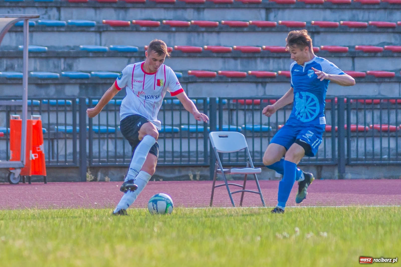 Zdjęcie w galerii na portalu naszraciborz.pl: Płomień z Połomi zgasł przy Zamkowej [FOTO] wiadomości z regionu