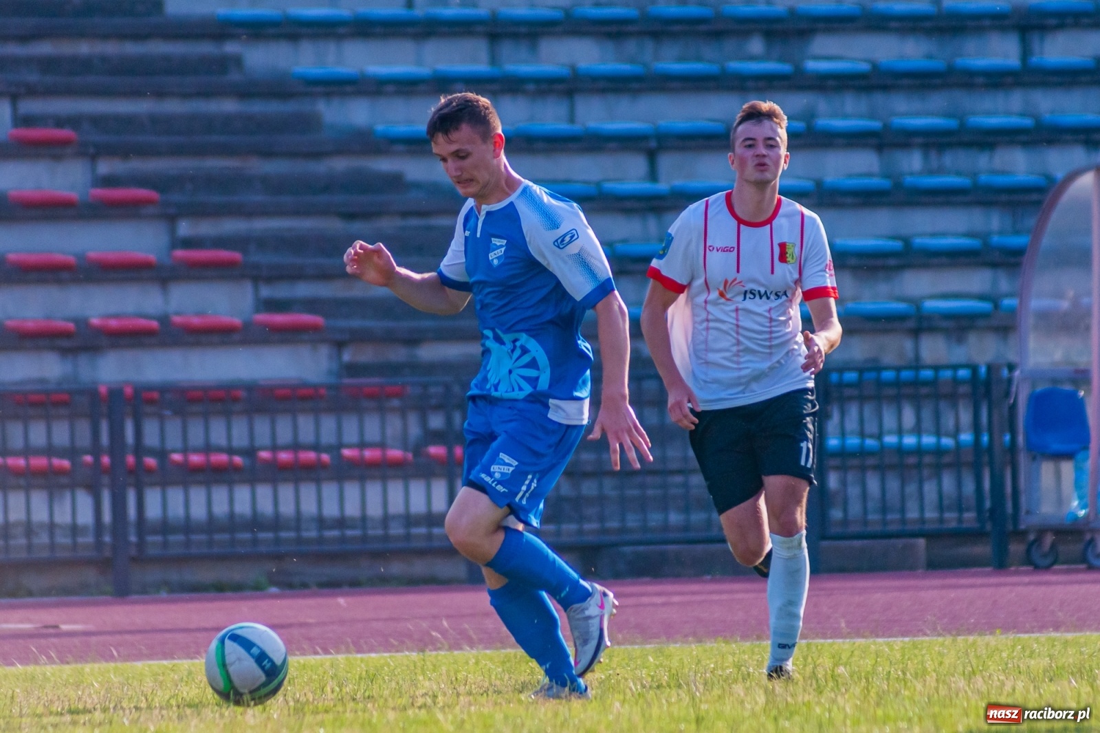 Zdjęcie w galerii na portalu naszraciborz.pl: Płomień z Połomi zgasł przy Zamkowej [FOTO] wiadomości z regionu