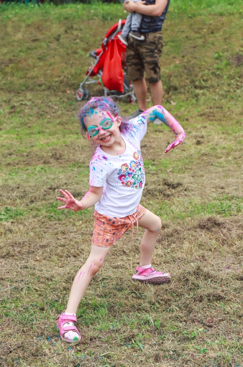 Zdjęcie w galerii na portalu naszraciborz.pl: Raciborzanie zanurkowali w kolorach. Poszukajcie się w galerii [FOTO] wiadomości z regionu