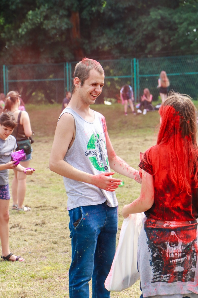 Zdjęcie w galerii na portalu naszraciborz.pl: Raciborzanie zanurkowali w kolorach. Poszukajcie się w galerii [FOTO] wiadomości z regionu
