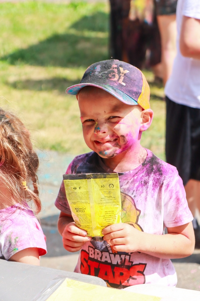Zdjęcie w galerii na portalu naszraciborz.pl: Raciborzanie zanurkowali w kolorach. Poszukajcie się w galerii [FOTO] wiadomości z regionu