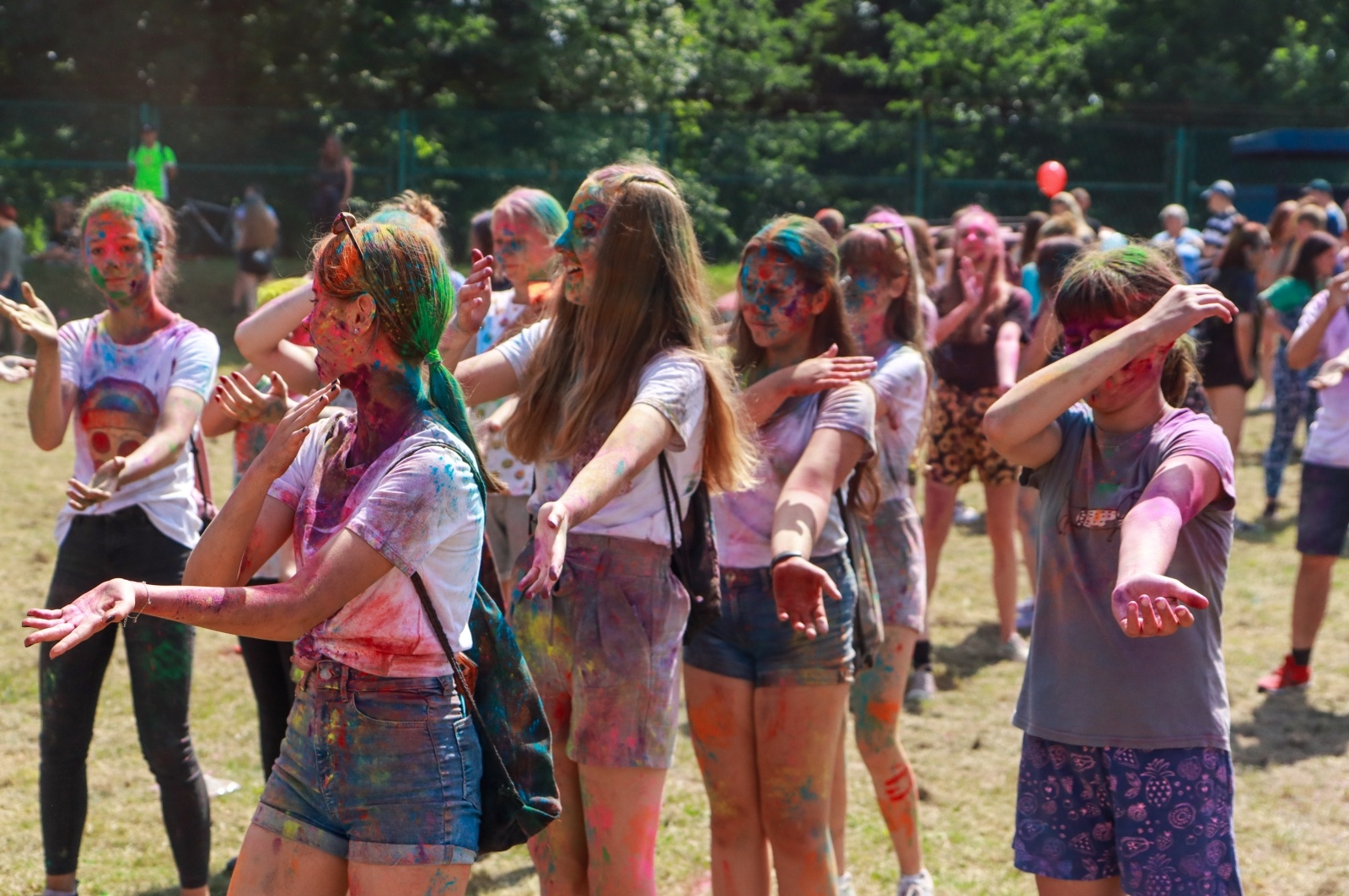 Zdjęcie w galerii na portalu naszraciborz.pl: Raciborzanie zanurkowali w kolorach. Poszukajcie się w galerii [FOTO] wiadomości z regionu