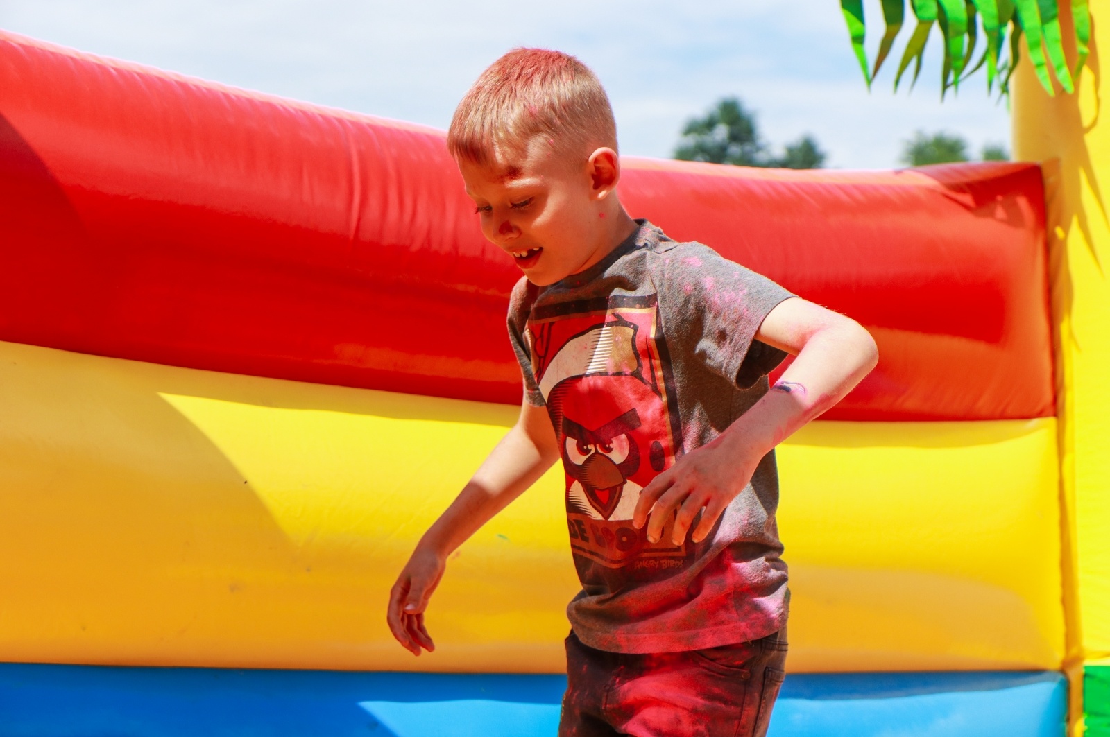 Zdjęcie w galerii na portalu naszraciborz.pl: Raciborzanie zanurkowali w kolorach. Poszukajcie się w galerii [FOTO] wiadomości z regionu