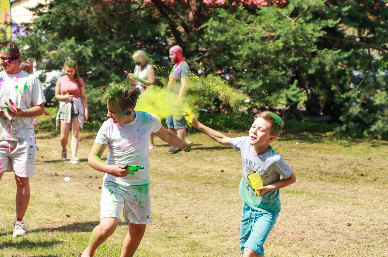 Zdjęcie w galerii na portalu naszraciborz.pl: Raciborzanie zanurkowali w kolorach. Poszukajcie się w galerii [FOTO] wiadomości z regionu