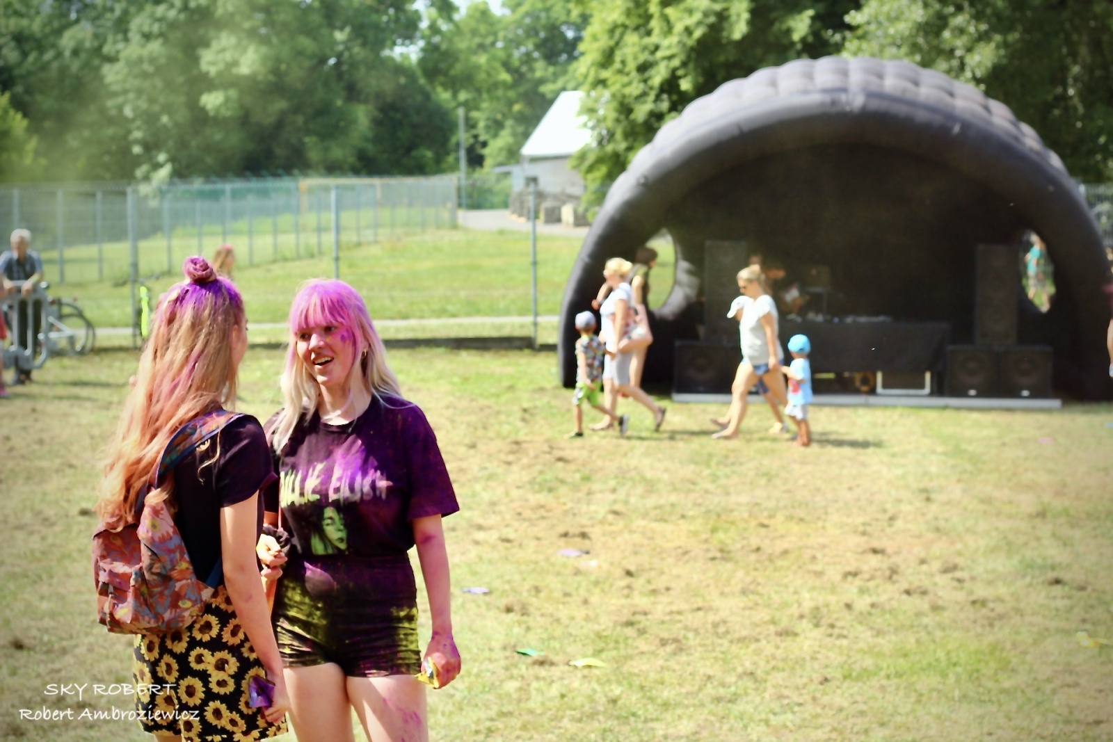 Zdjęcie w galerii na portalu naszraciborz.pl: Raciborzanie zanurkowali w kolorach. Poszukajcie się w galerii [FOTO] wiadomości z regionu