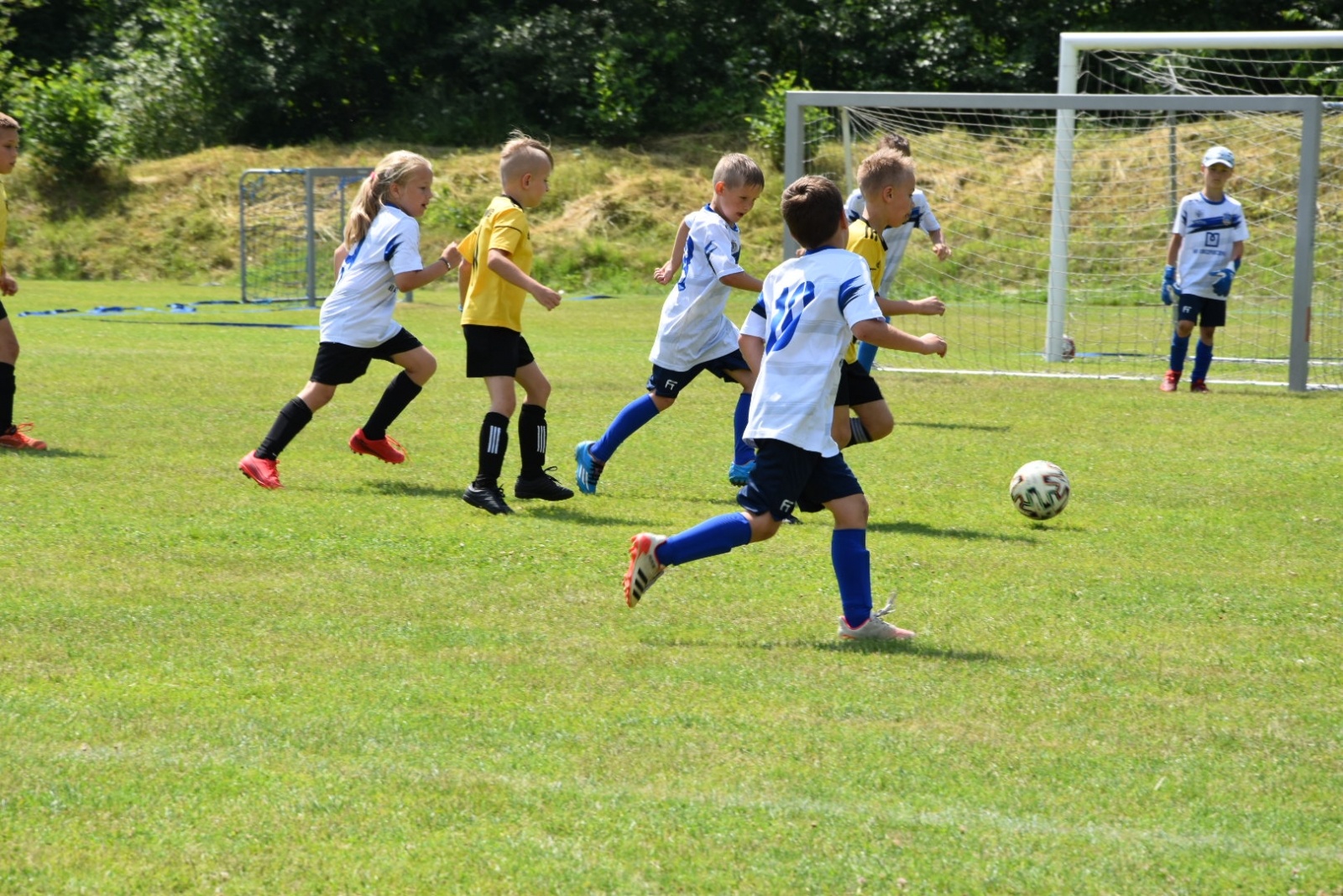 Zdjęcie w galerii na portalu naszraciborz.pl: Górki Cup. Piłkarskie zmagania rocznika 2013 wiadomości z regionu