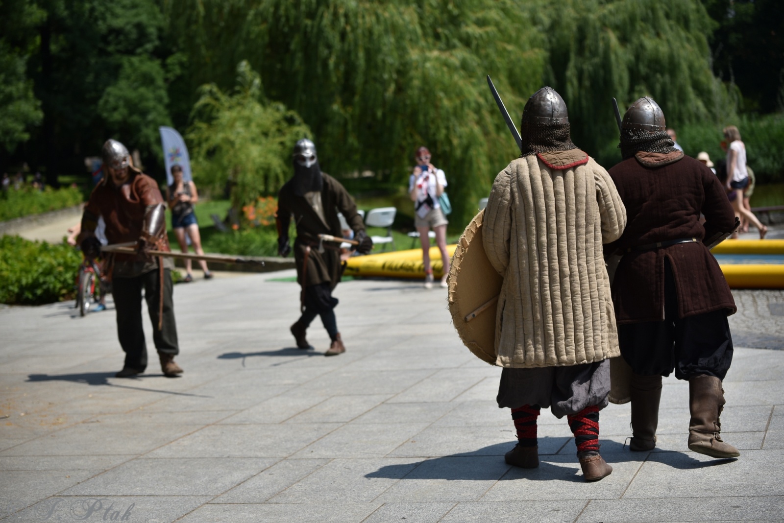 Zdjęcie w galerii na portalu naszraciborz.pl: Festiwal Górnej Odry przeniósł się do parku m. Roth wiadomości z regionu