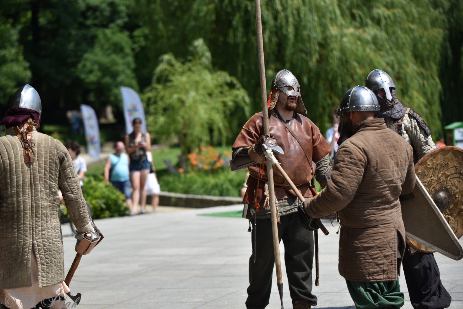 Zdjęcie w galerii na portalu naszraciborz.pl: Festiwal Górnej Odry przeniósł się do parku m. Roth wiadomości z regionu